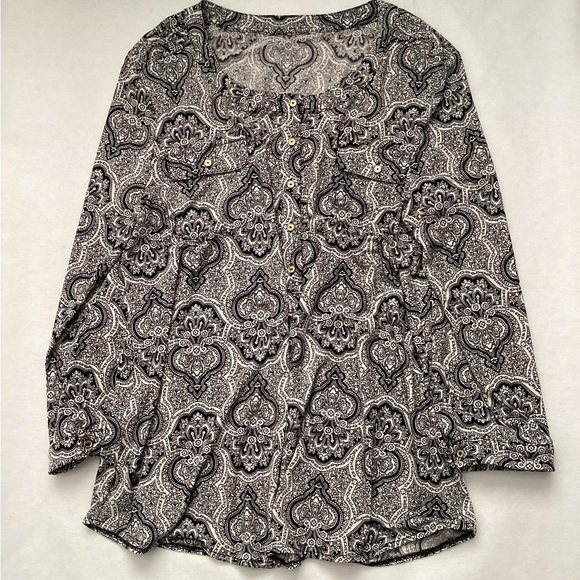 Anne Klein Blouse, Size L-XL - Picture 3 of 7